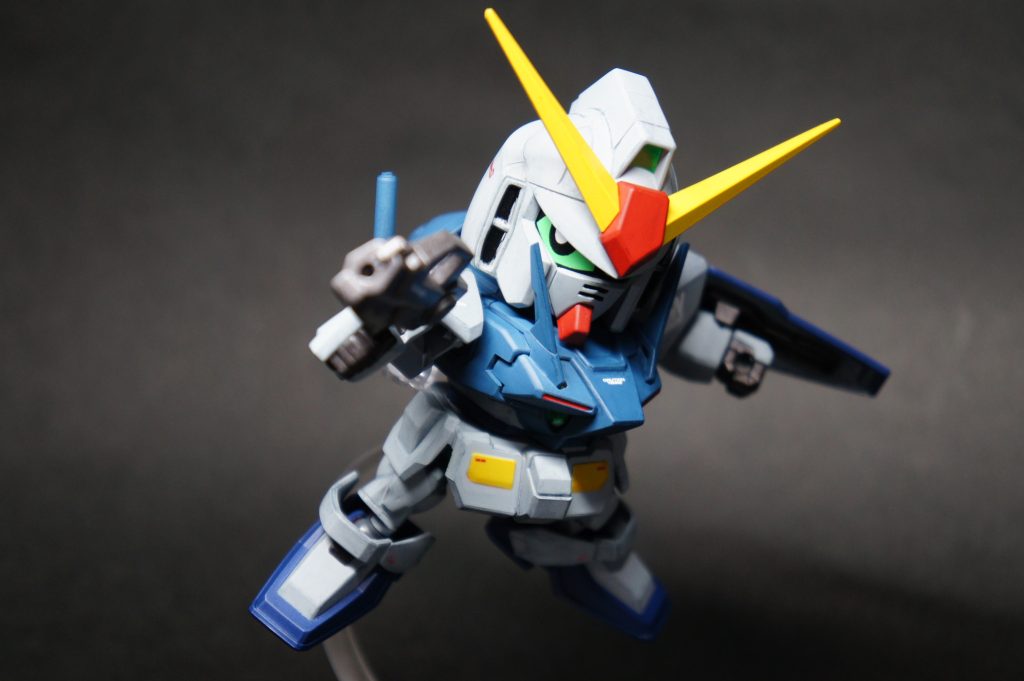 肘可動の恩恵もあって?射撃ポーズもそれなりに🎯