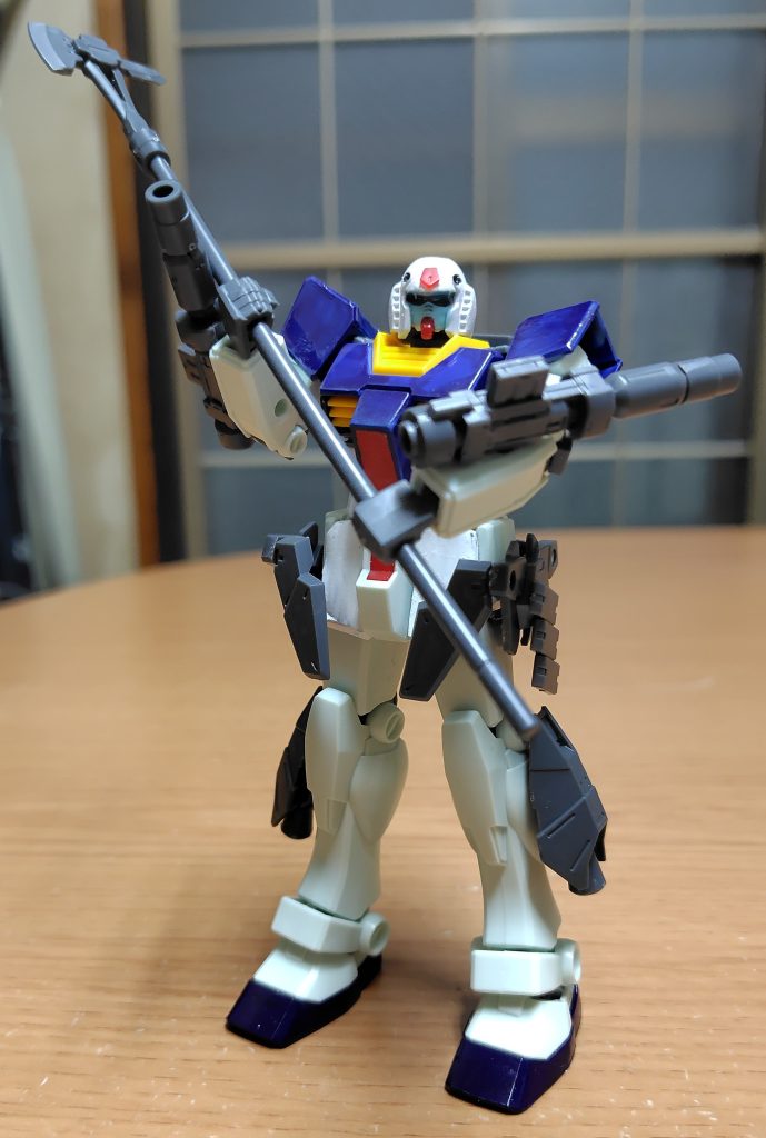 両腕、背中本来のに加えて腰部側面、背部両腿側面に3mm穴有るのでこうして盛れる。