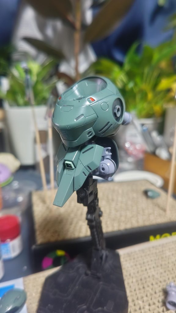 パトレイバーのブロッケン味が強いボディ制作時もこんな感じで遊びながらやってます。