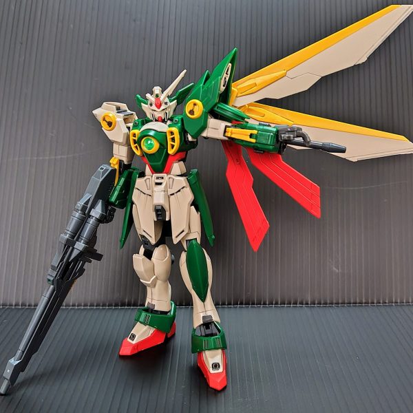 ウイングガンダムフェニーチェのガンプラ作品一覧｜GUNSTA