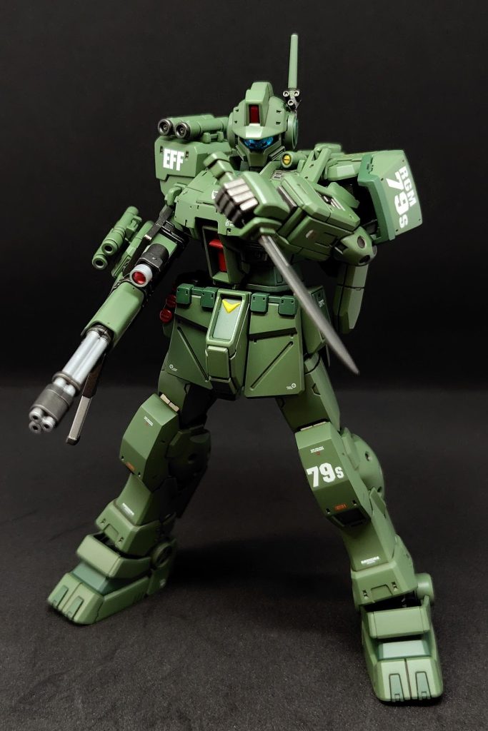 塗装レシピです。下地:ガイア メカサフ ヘヴィ緑1:ガイア NATOグルーン緑2:ガイア 暗緑色赤:クレオス モンザレッド黄:タミヤ レモンイエロー(エナメル)フレーム:ガイア ガンメタルシルバー:ガイア スターブライトシルバー赤センサー:ガイア スターブライトシルバー+ガイア クリアーレッド黄センサー:ガイア スターブライトシルバー+クレオス クリアーイエロートップコート:ガイア EXセミグロスクリアーデカールは、プレバンやRBコーションデカール、ロボデカール、アシタのデカール、フルアーマーガンダムのものなど。一年戦争らしさを出そうとしてましたが、最終的にイメージしたものとはちょっと違う感じに。