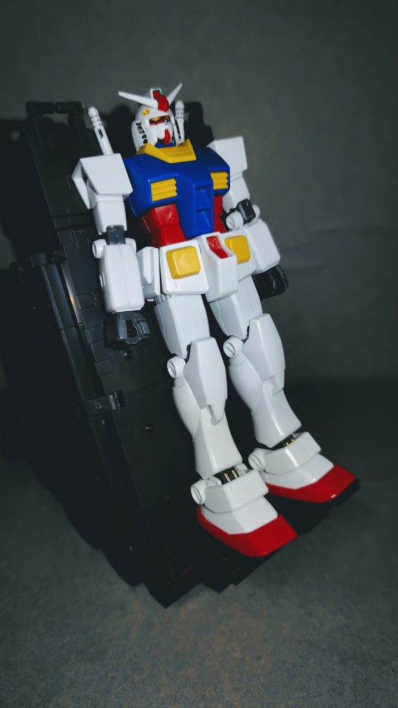 ガンダム大地に立つ？