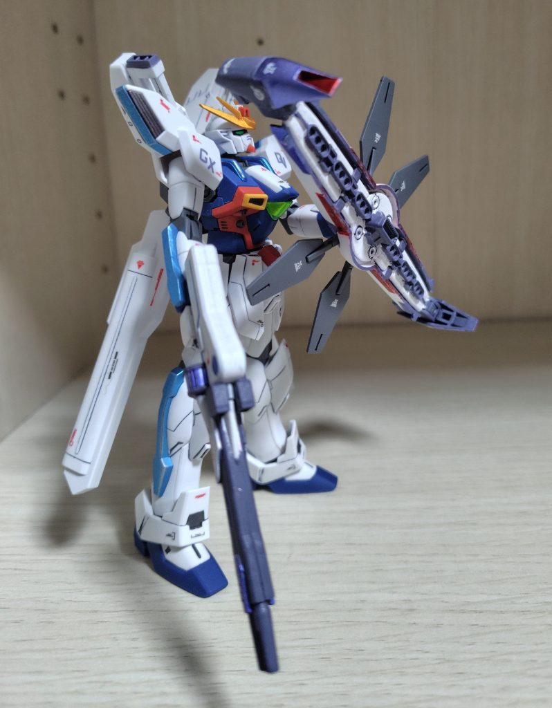 ガンダムXディバイダー　デカール貼り、つや消し