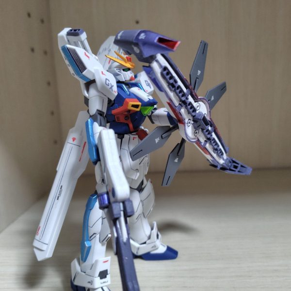 ガンダムXディバイダー　デカール貼り、つや消し