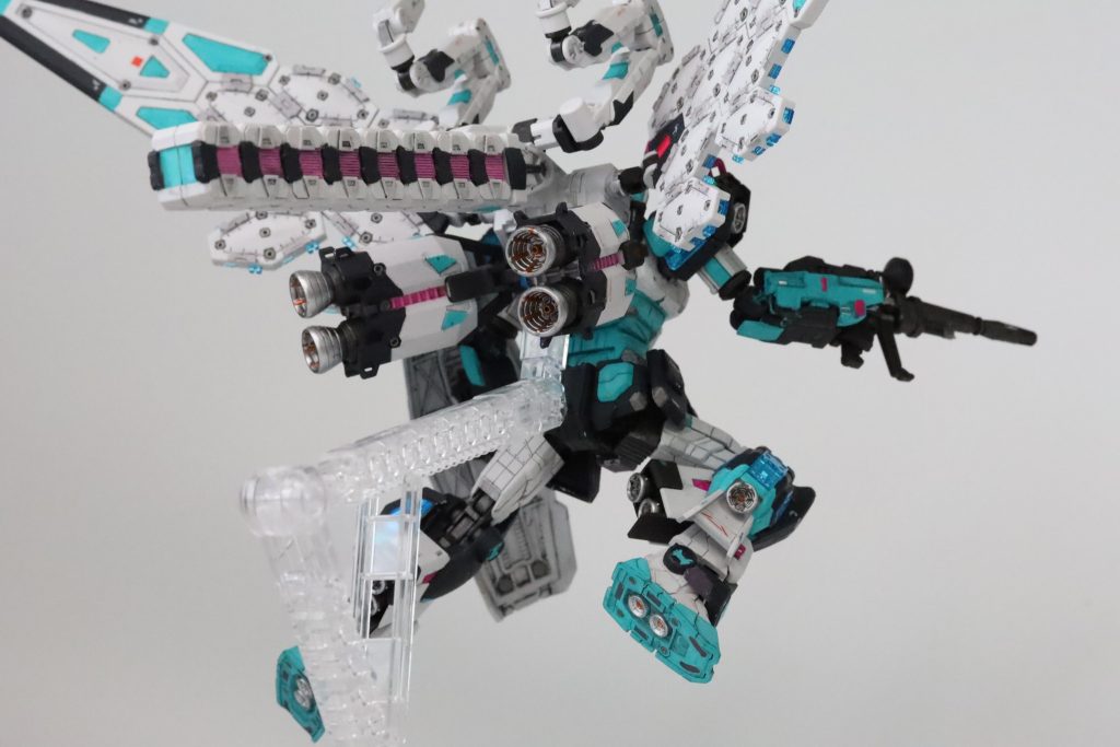 万博ガンダム 初音ミクカラー–5枚目/制作者：Miiya