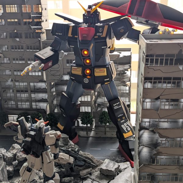 電飾サイコガンダム