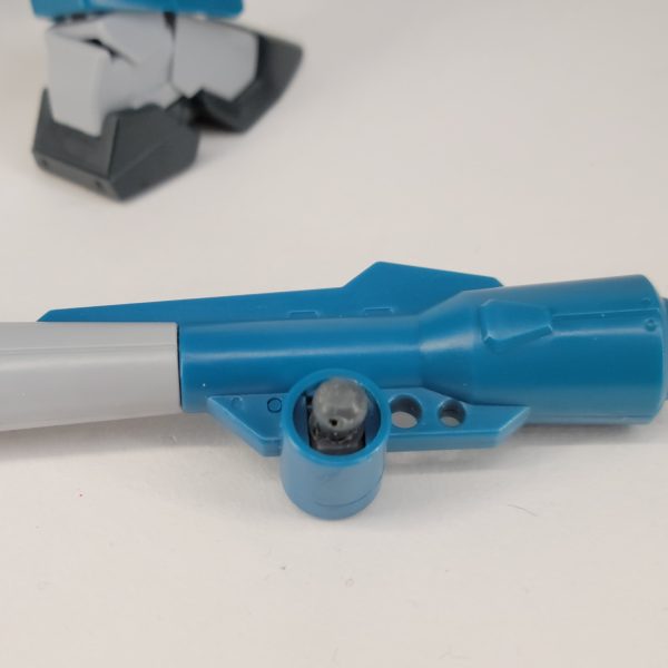 現在作成中なカラミティガンダムです。以前までに作成してきたGATシリーズと並べても違和感がないような物を目指しています。・肘、膝、腹部、股関節等のパーツはライジングフリーダムに変更・シュラークは根本をボールジョイント化可動域の問題は一先ず解決しました。（3枚目）