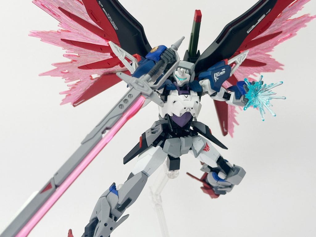 これは前作のデスティニー獅電。これしかなかったのですが比較にどうぞ