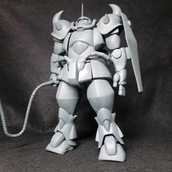ここ数か月かけて、旧キットの1/100ガンダムと、このグフを徹底的に弄り回しておりまして、ようやく「ランバ・ラル特攻！」の全シーンを再現できる可動とフォルムを備えるところまで来れまして・・満足感とともに、塗装作業に移行する準備を進めております。  詳細は載せきれませんので、ご興味ある方はブログで＾＾；↓↓↓↓↓↓↓↓↓↓↓↓↓↓↓↓↓↓↓↓↓↓↓↓ （1枚目）