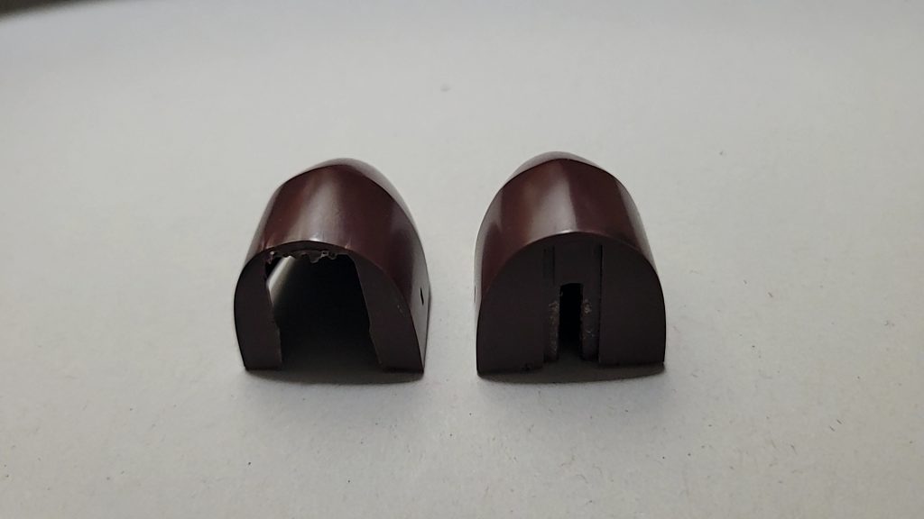 元のゴッグの肩を→左内側をくり抜いて