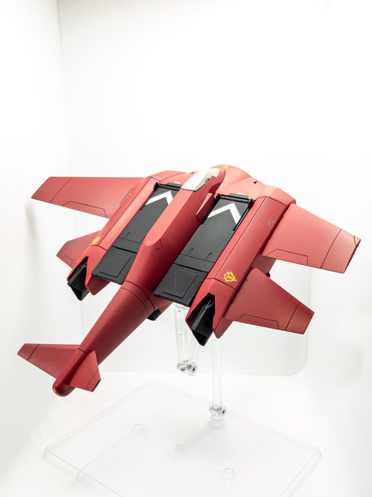 本体 HUG206 ディスティニーレッドグレー HUG07 ファントムグレー白ライン HUG104 ティアクティブホワイト機首 H51 ガルグレー着陸脚 H53 ニュートラルグレータイヤ H02 ブラックバーニア等 H28 メタルブラック