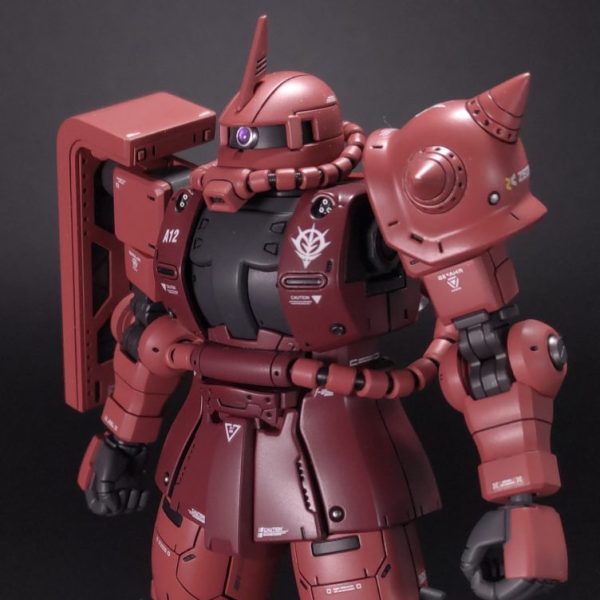 HG シャア専用ザクII（オリジン）全塗装完成品 CENTER_0001_BURST2025030915005
