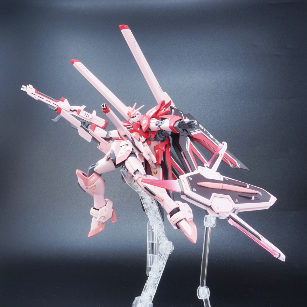 MA-BBF75 400mm超高インパルス砲 シュトゥルムスヴァーハーMMI-M2020 ヴァイパー3 レールガンそれぞれ前方に展開したフルバースト状態です。