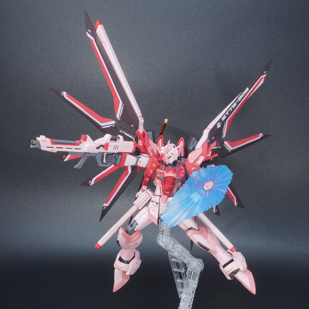 MA-M72A3 高エネルギービームライフルマスキングと後ハメを繰り返して塗り分けています。