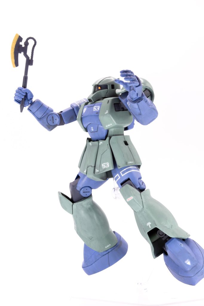 カメラの設定は、感度低めでなるべく全体が映るようにレンズはF11〜16くらいに絞って、生データで撮影してます。それをAdobeのLightroomで明るさ調整と彩度ダウンして現像してます。最近のスマホカメラは高性能なので、それでも十分だと思います。