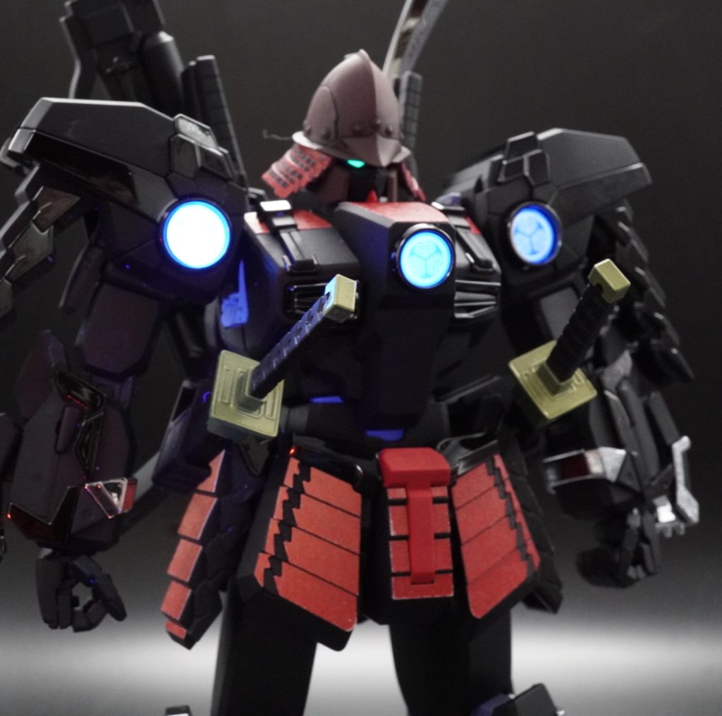 ■カラーガイド■■成形色部水性ホビーカラー つや消しクリアー■メッキパーツ部ハセガワコーティングポリマー■ツインアイ、ライフルスコープガイアサーフェイサーエヴォブラック→EXシルバー→蛍光グリーン→EXクリアー■家紋シール、バーニアガイア蛍光クリアー■バーニアハセガワセラミックコンパウンド→ガイアプレミアムミラークローム■刀ゴールドカラーガイド通り