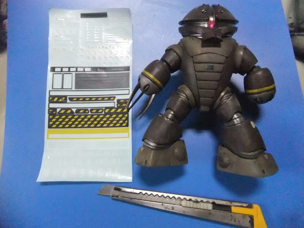 百均デカールでデコレーション　トップコートつや消しをコートして完成となりマス😁最後迄お付き合い頂きましてありがとうございました🙇