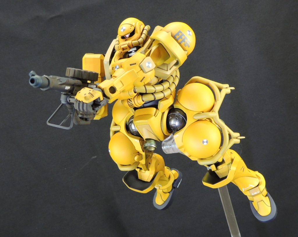 01(ゼロヒト)ガンダムとともに、シャアの白いガンダムの迎撃に出動した際の状況でディスプレイしてみました。