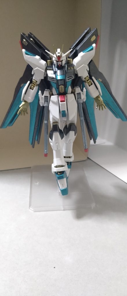 HGストライクフリーダムガンダム 初音ミクカラーVer.