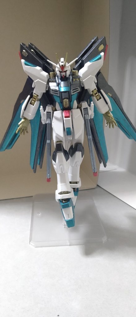 HGストライクフリーダムガンダム 初音ミクカラーVer.–5枚目/制作者：ゆうき