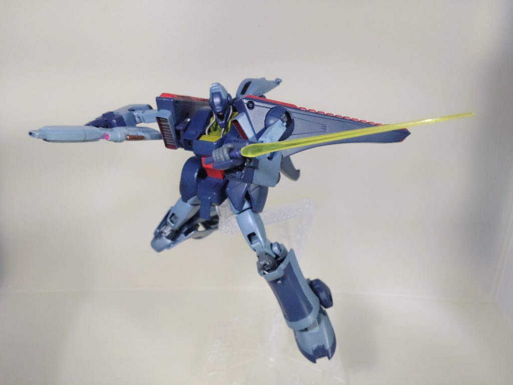 サーベルもジャンク品から流用しました。