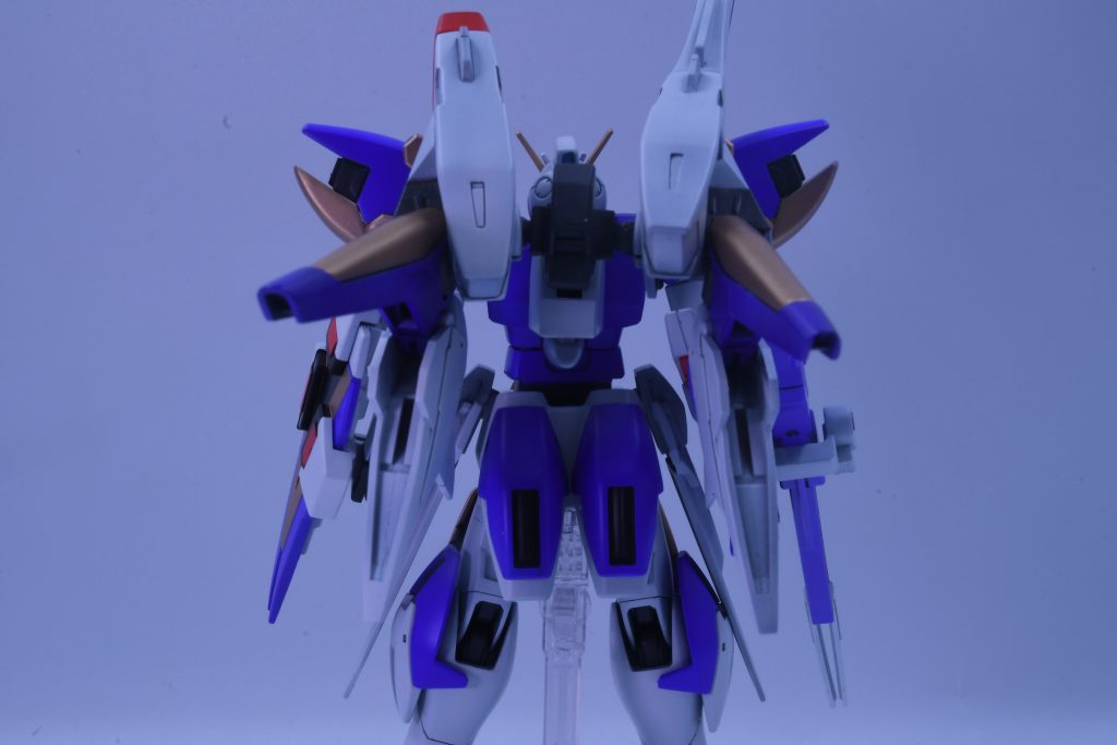 HGUC　V2アサルトバスター全塗装–3枚目/制作者：ωライス