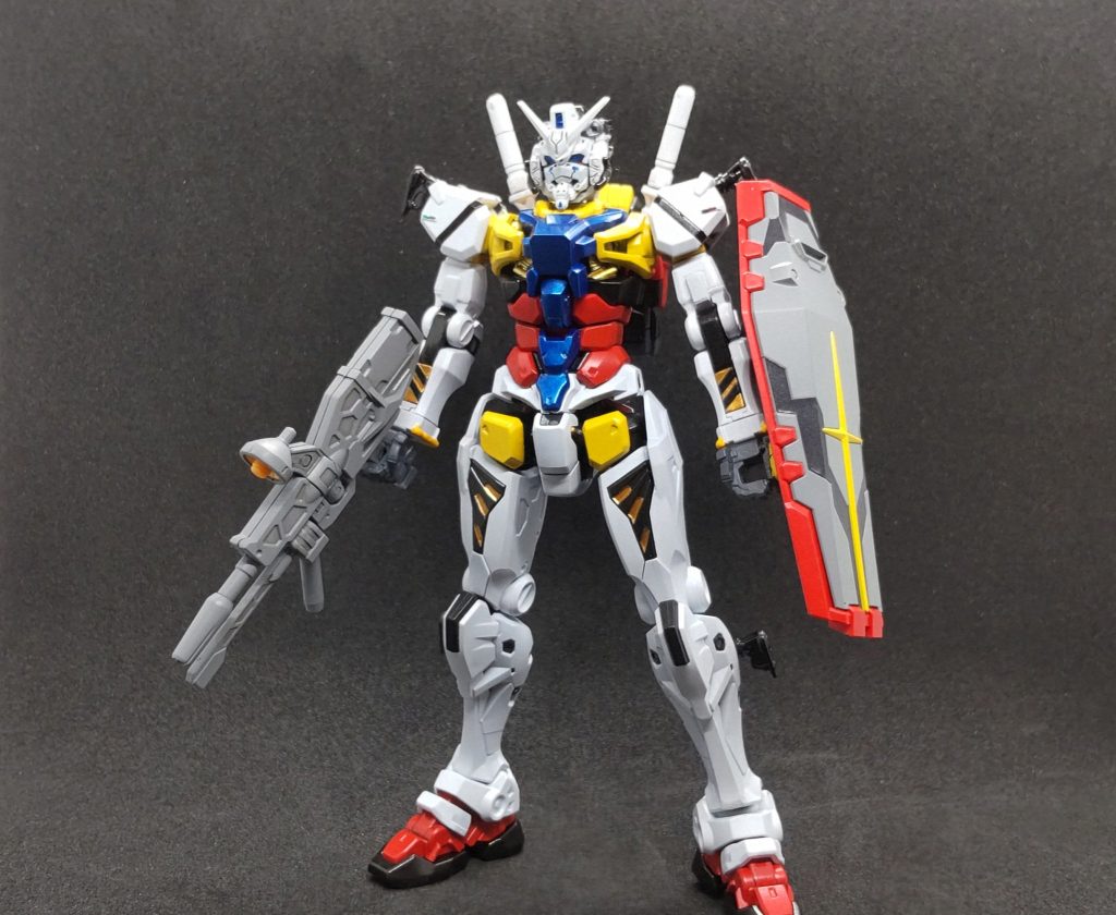 白いガンダム風赤いガンダム