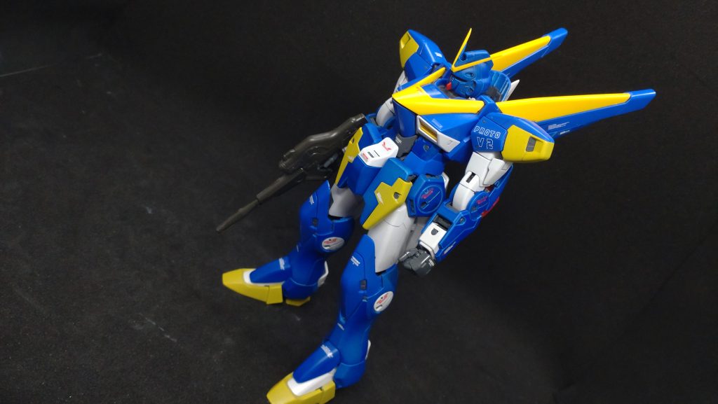 プロトV2初期型。カラーリング等はハリソン専用F91です。初期型なので頭部はVであり、塗装も真っ青じゃないという設定です。使用キットの解説はまた追々…