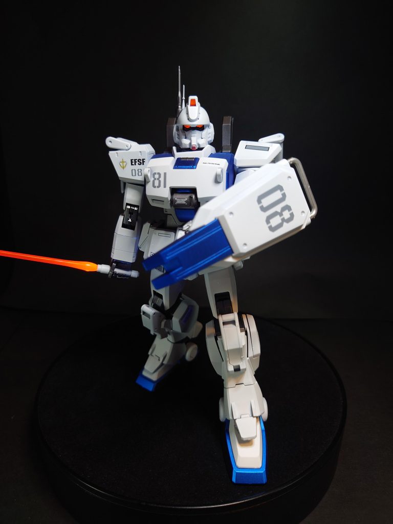 全塗装後、かなり白くなりました。メインカメラは蛍光塗料で光らせてます。