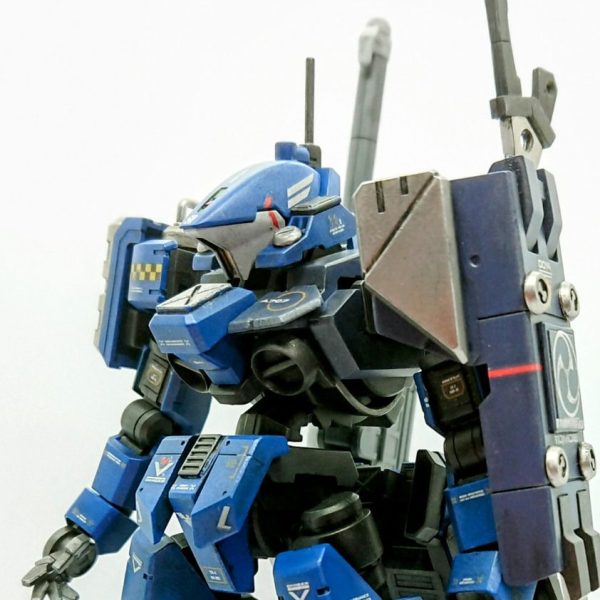 レギンレイズ偽装試験型〝ソウテン〟