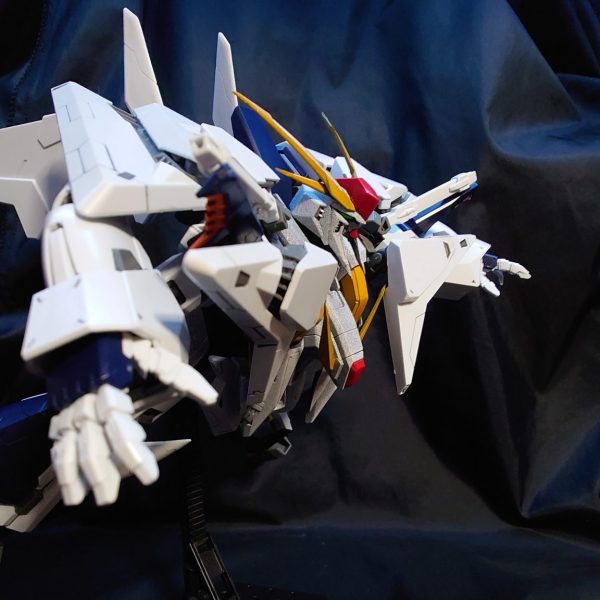 νを継ぎ、光に魅せられしMS