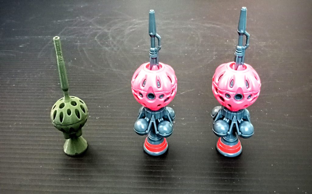 赤いガンダムのビット–3枚目/制作者：フィル|ω•)ﾁﾗｯ✨