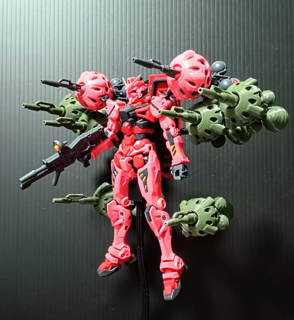 赤いガンダム【GQ】ビットX８個フル装備