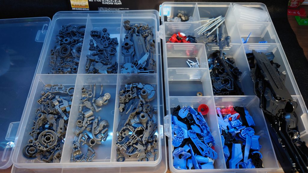 ご覧いただきありがとうございますもしヴィダールの購入を考えている方、パーツ量えぐいので諦めず、組み立ててみてください！それでは！