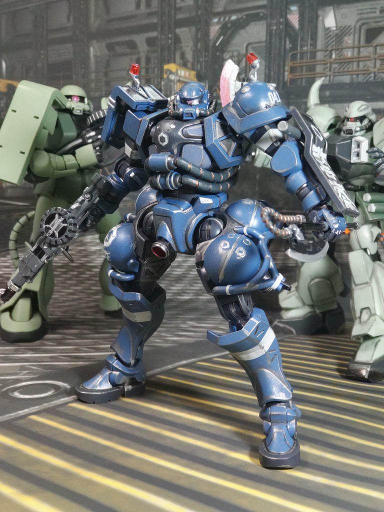 HG 軍警ザク　〜令和のザクに平成のザクと昭和のザクを添えて〜