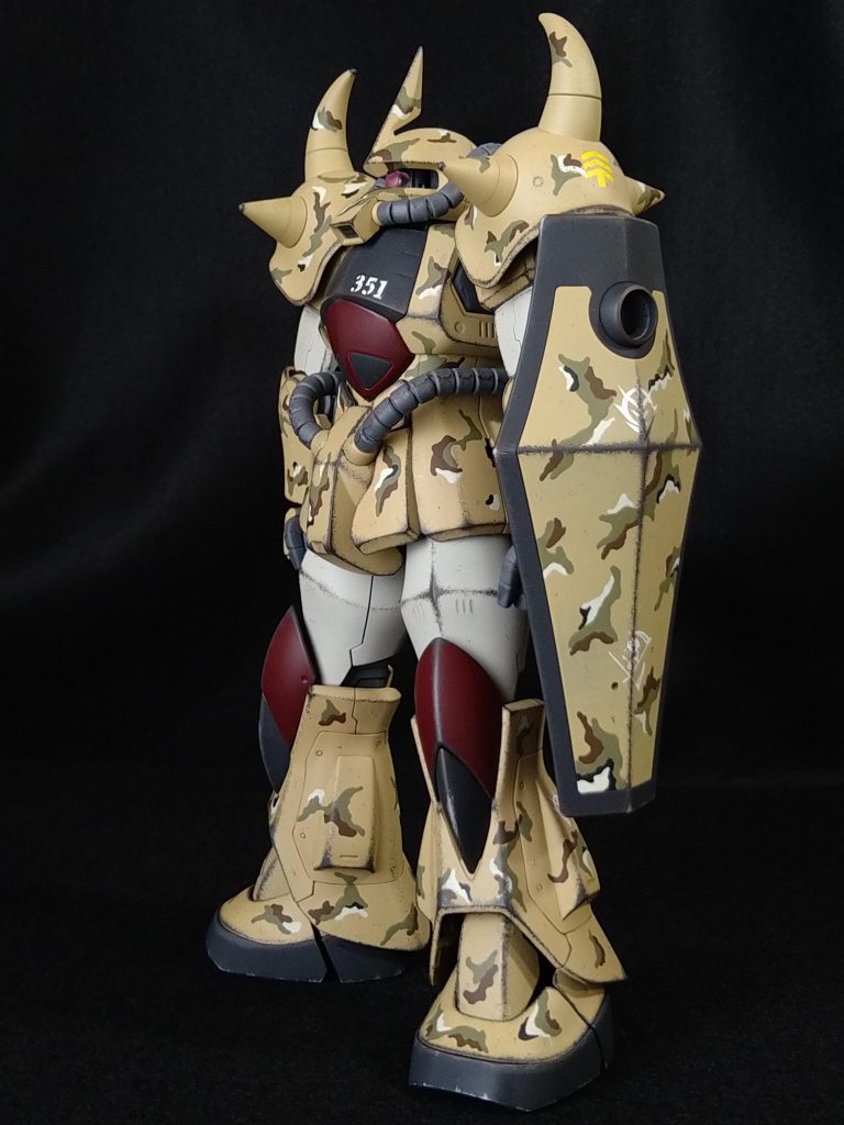 横。あと本作の塗装テイストには、珍しくMSVっぽい雰囲気を入れてます。何故かというと、同じ部隊にザクキャノンを入れようとしてまして。馴染ませるには、コッチをMSVに寄せる方が良い気がしました。