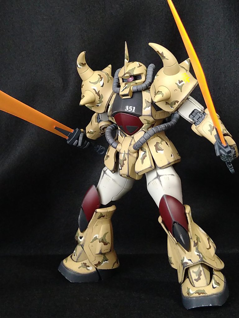 ヒートサーベルの二刀流。グフのサーベルって、スゴく好きです😍