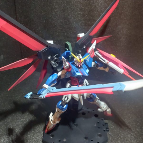 イモータルジャスティスガンダム（シン・アスカ専用機）