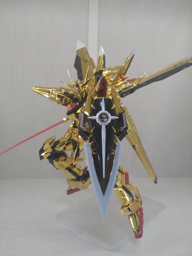 其の六∠( ˙-˙  )/右側展示ならこのポーズにしたかったが今回は左展示なので没