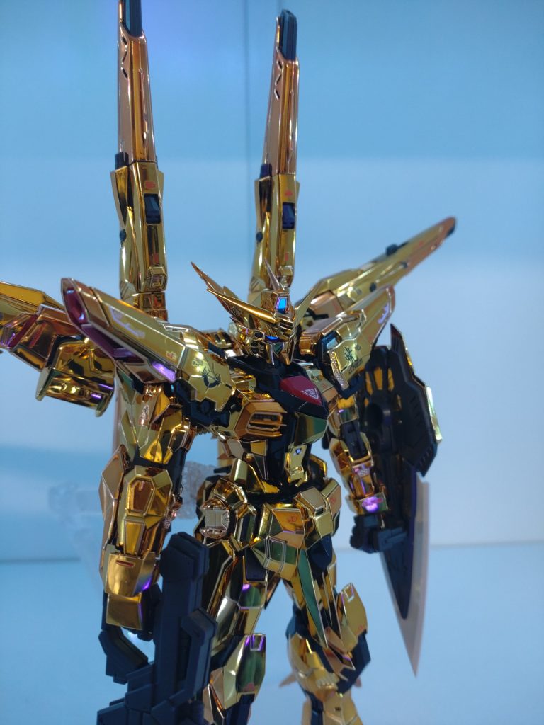 ORB‐01アカツキガンダムシラヌイ装備