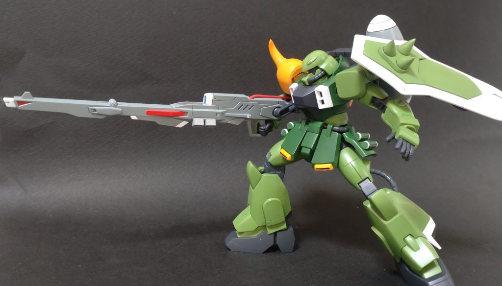 腰のひねりがあると躍動感が違いますね