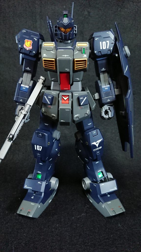 基本工作のみで本体はキットのままです。