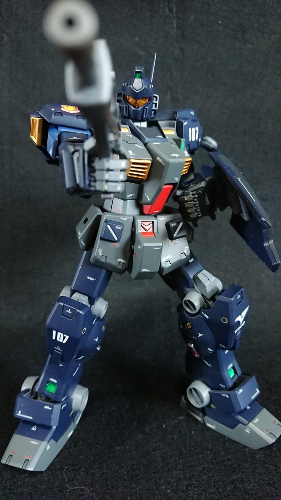 黒サフからのエアブラシ塗装です。