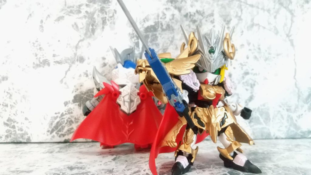 背中を預けるナイトストライクガンダム一人前の騎士となったオーブエリアの戦う姫 ナイトストライクルージュ いつか見た安らかな夜明けを、もう一度手にするまで、灯火は消えない…