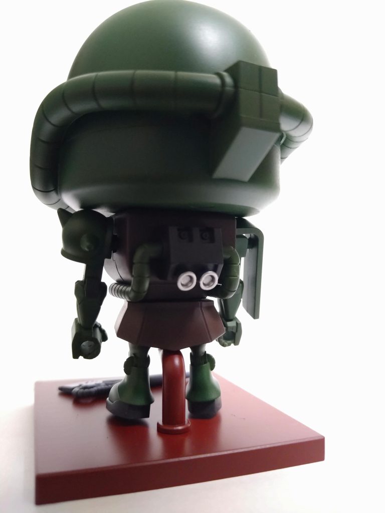 やっぱりこの色で塗ってしまいました。マーキングと汚しはしていこうと思います。