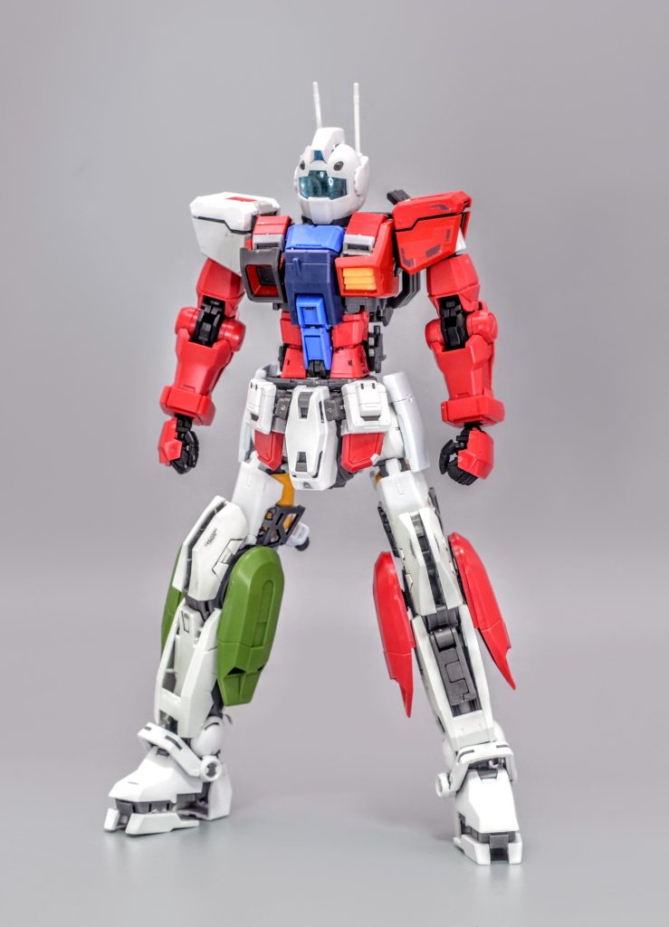 製作途中です。ジム・キャノンにRG2.0を組み込んだらどうなるか、というところから始めました脚部はナドレのものをフレームごとそのまま使っています