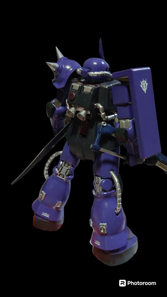 接近戦はヒートサーベルで(๑•̀ㅂ•́)و✧