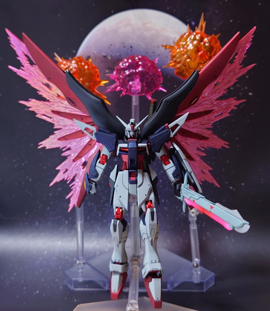 “ルドラ”は全て薙ぎ払った。分身を収め、次の目標へ向かう。