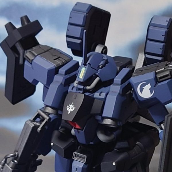 HGUC 1/144 リーベン・ヴォルフ(A.O.Z RE-BOOT版)｜黒井 響介