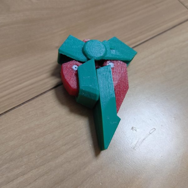 両腕と足首の印刷完了しました。モデリングも後は腰下・股関節でほぼ揃います(^-^)（3枚目）